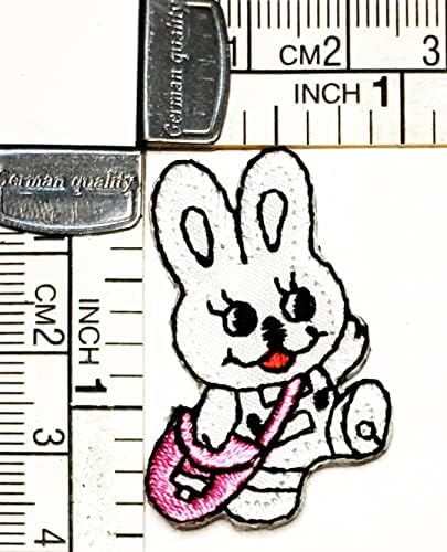 Kleenplus 2 adet. Mini Güzel Beyaz Tavşan Yürüyüş Karikatür İşlemeli Demir On Rozeti Dikmek Kot Ceketler Şapkalar